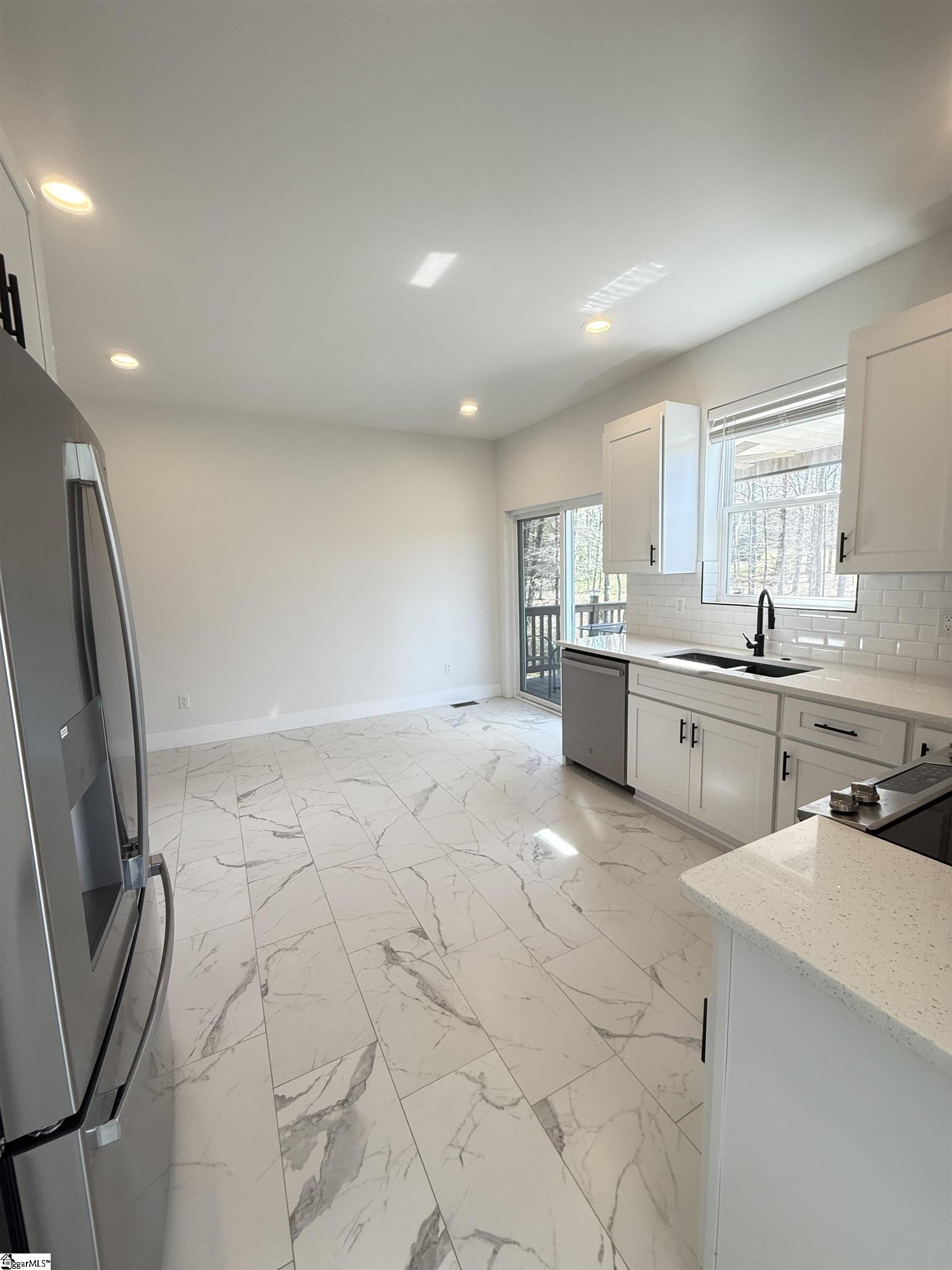 155 Cane Creek Way Campobello, SC 29322 - Photo 19 of 23