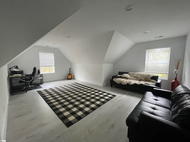 $519,000 | 155 Cane Creek Way, Campobello, SC 29322