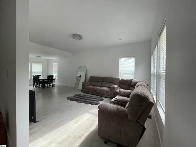 $519,000 | 155 Cane Creek Way, Campobello, SC 29322