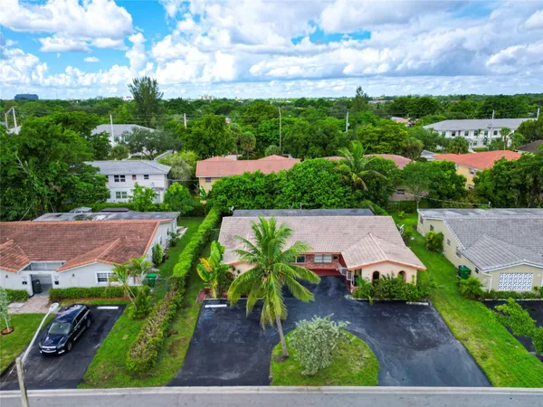 $775,000 | 3660 Northwest 80th Avenue, Unit AB, Coral Springs, FL 33065