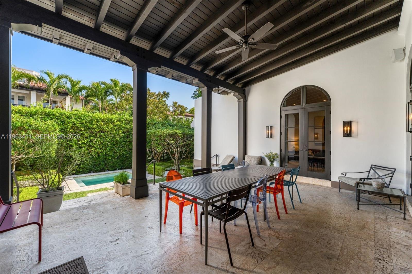 465 Hampton Lane Key Biscayne, FL 33149 - Photo 15 of 41 COVERED LOGGIA