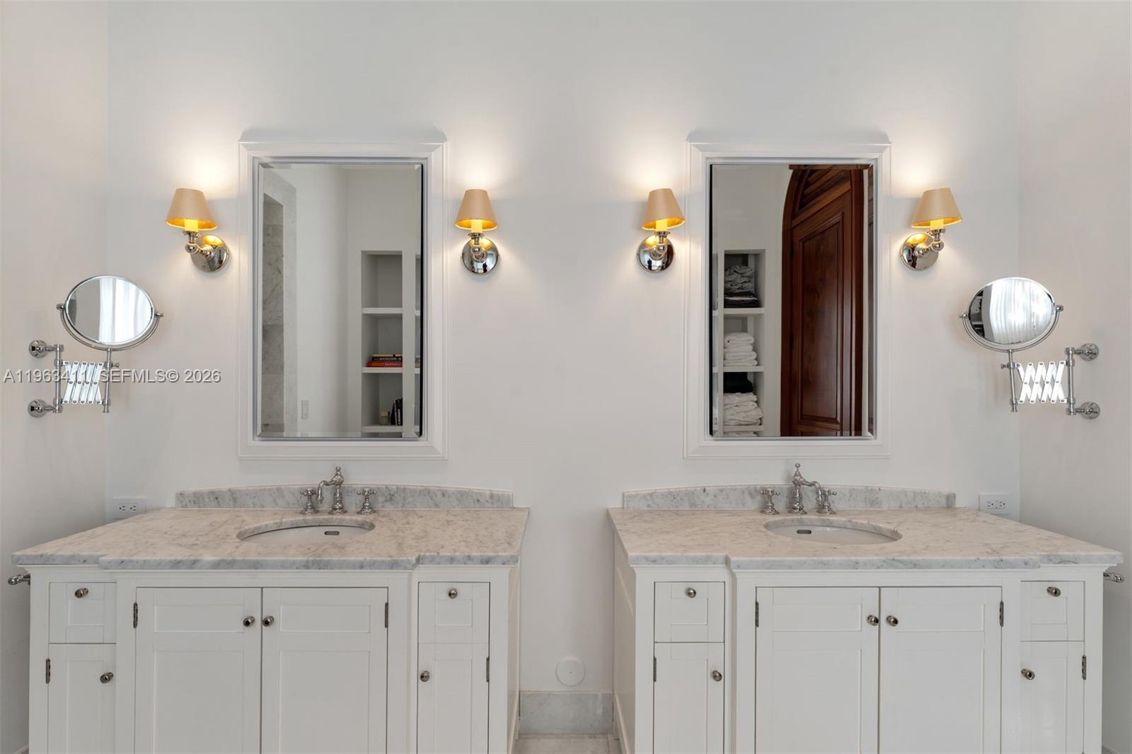 465 Hampton Lane Key Biscayne, FL 33149 - Photo 26 of 41 DUAL SINKS