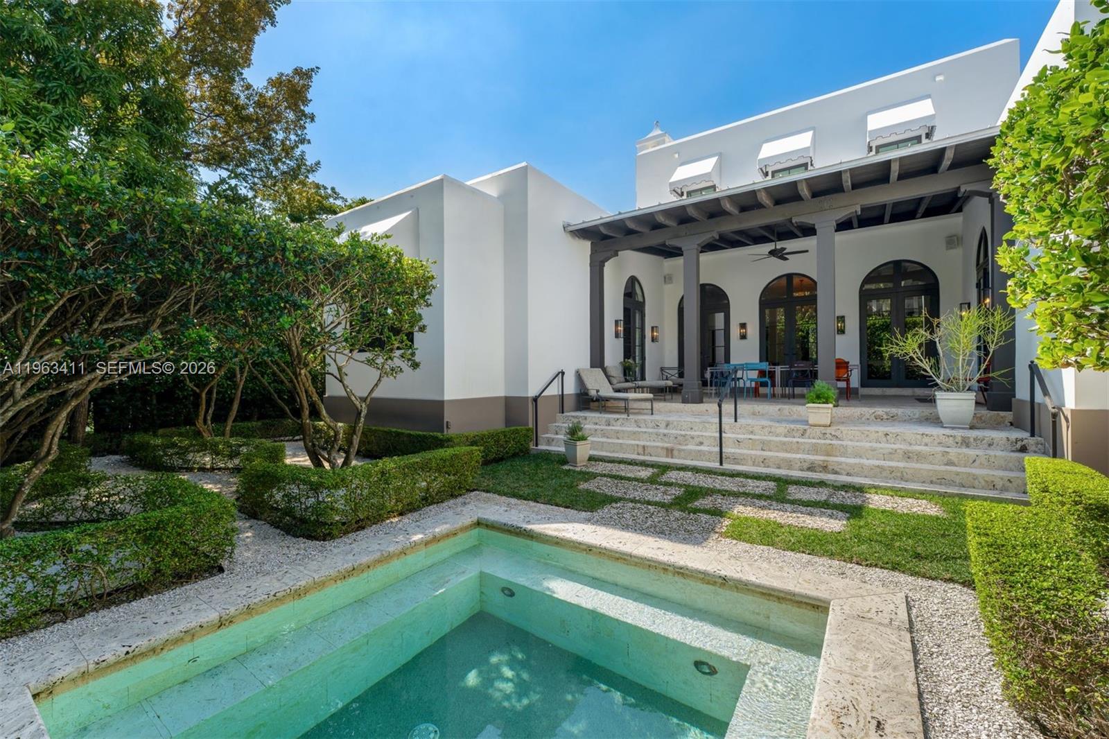 465 Hampton Lane Key Biscayne, FL 33149 - Photo 32 of 41