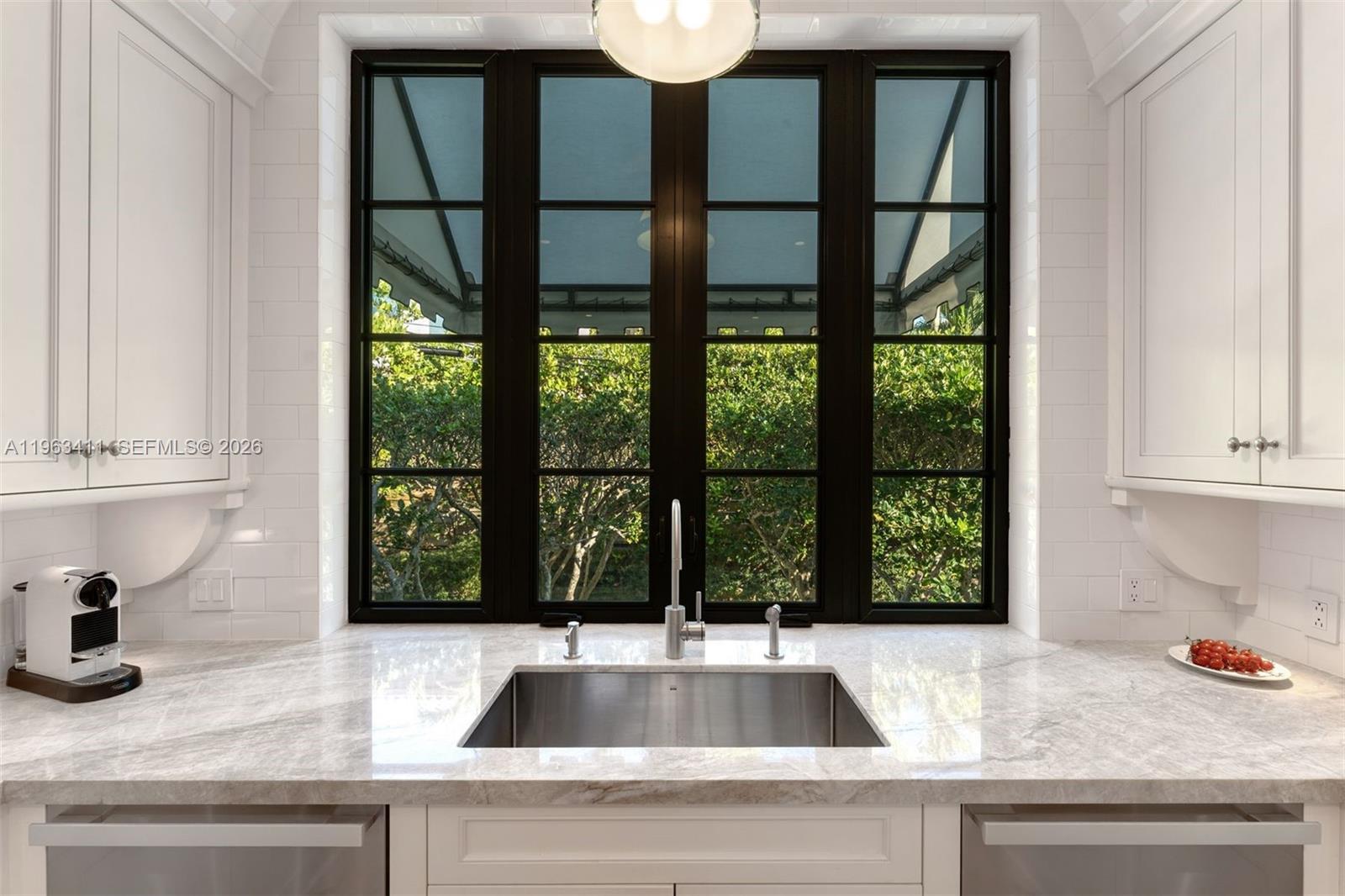 465 Hampton Lane Key Biscayne, FL 33149 - Photo 9 of 41 STONE COUNTERS