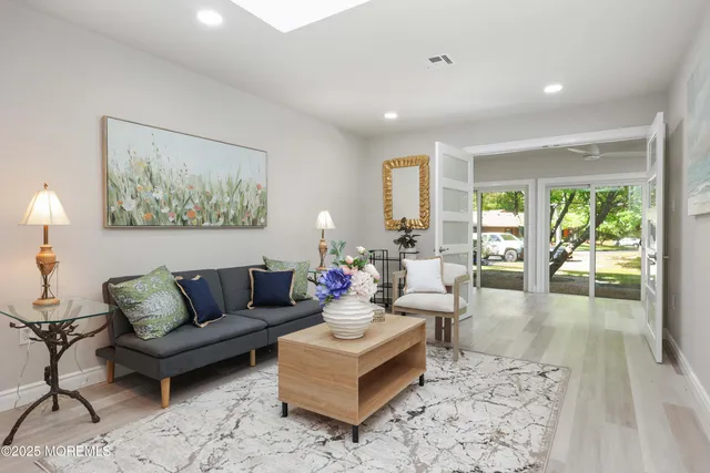 $599,000 | 12 Ellsworth Court, Red Bank, NJ 07701