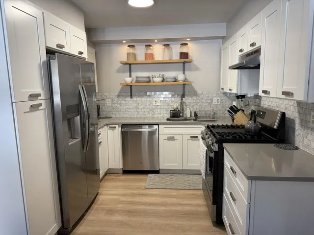 $379,000 | 38 Tideview Drive, Dover, NH 03820