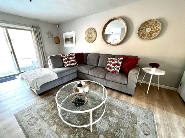 $379,000 | 38 Tideview Drive, Dover, NH 03820