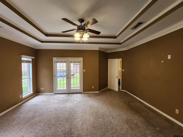 $449,400 | 503 Madelaine Drive, Gilmer, TX 75644