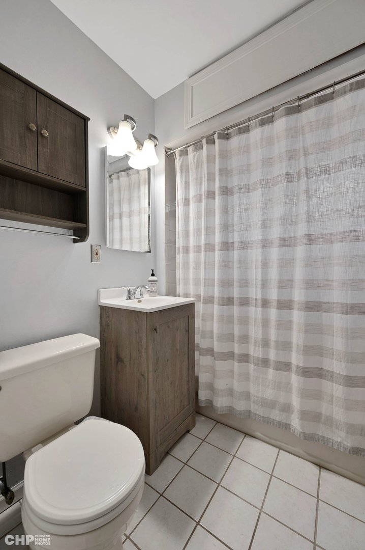 316 South Mt Prospect Road Mount Prospect, IL 60056 - Photo 18 of 34