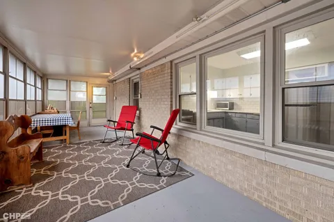 $399,000 | 316 South Mt Prospect Road, Mount Prospect, IL 60056