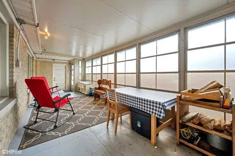 $399,000 | 316 South Mt Prospect Road, Mount Prospect, IL 60056