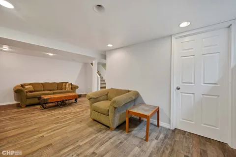 $399,000 | 316 South Mt Prospect Road, Mount Prospect, IL 60056