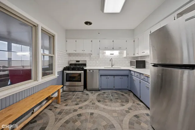 $399,000 | 316 South Mt Prospect Road, Mount Prospect, IL 60056