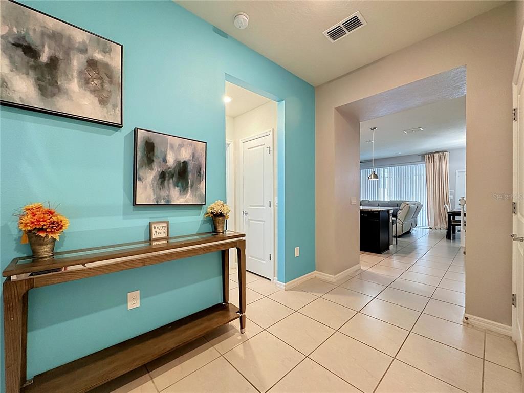 267 Jetty Way Davenport, FL 33897 - Photo 5 of 76