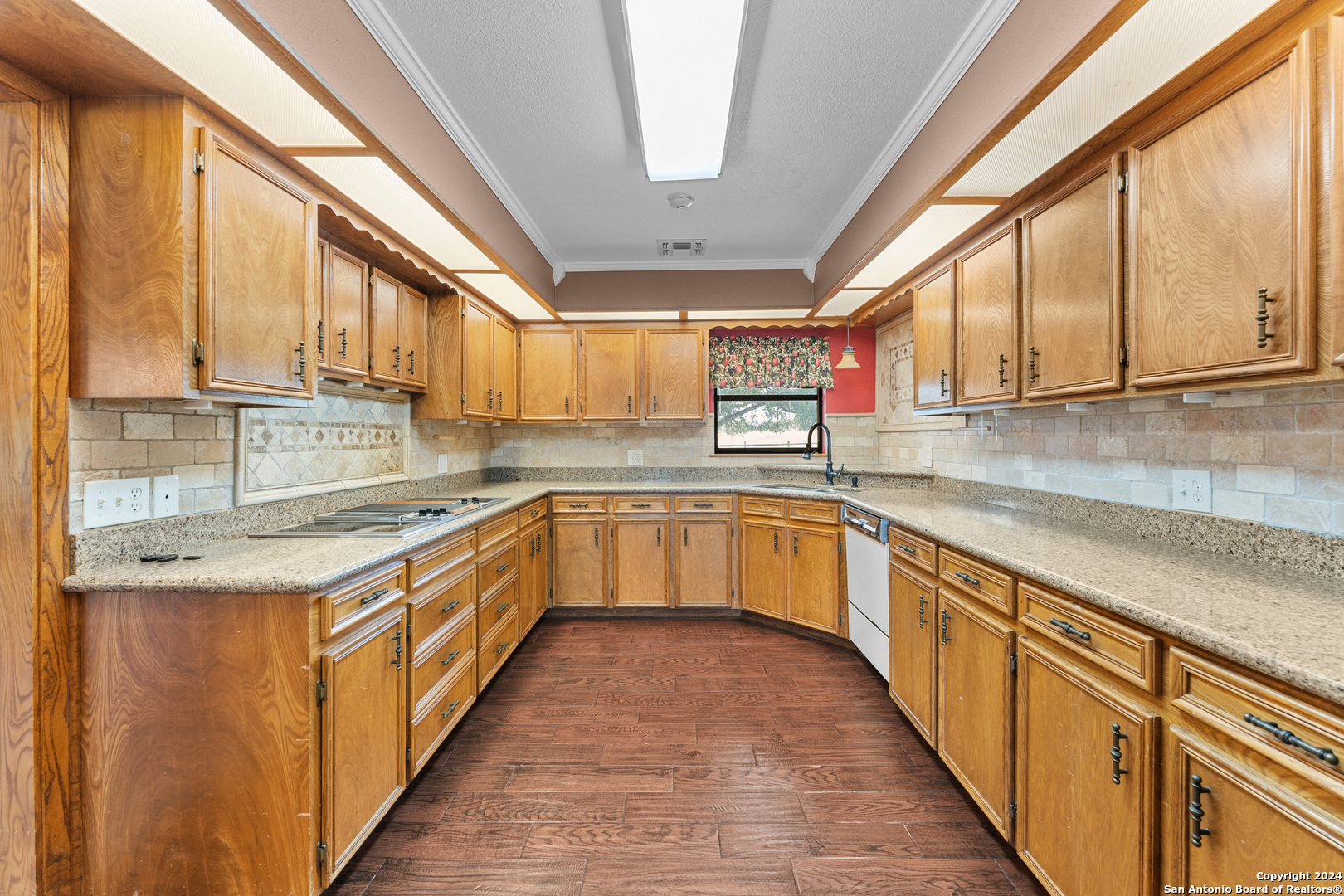 355 Pine Meadow Road Seguin, TX 78155 - Photo 12 of 51