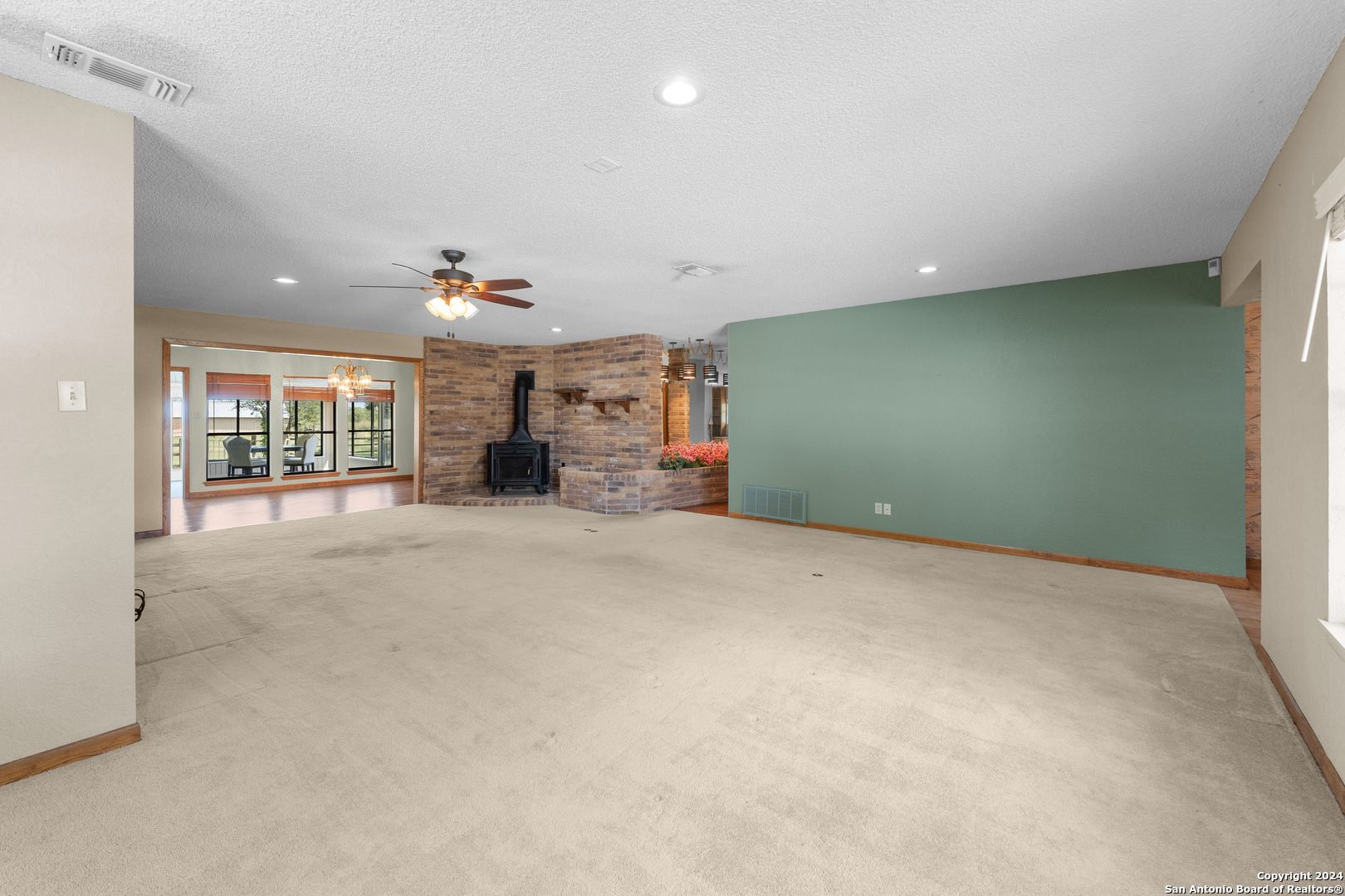 355 Pine Meadow Road Seguin, TX 78155 - Photo 14 of 51