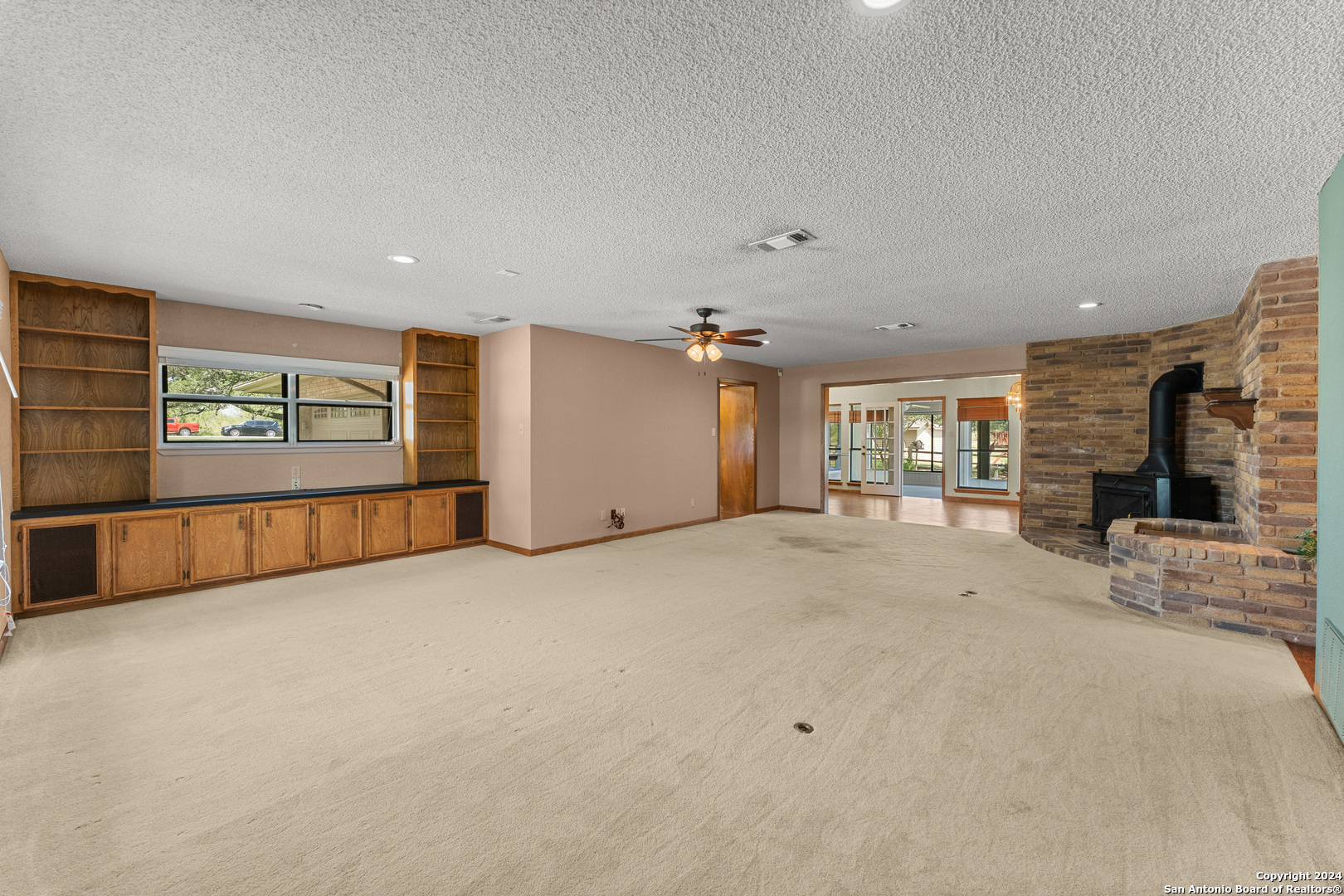 355 Pine Meadow Road Seguin, TX 78155 - Photo 18 of 51