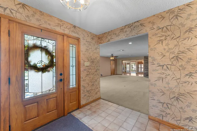 $2,000,000 | 355 Pine Meadow Road, Seguin, TX 78155