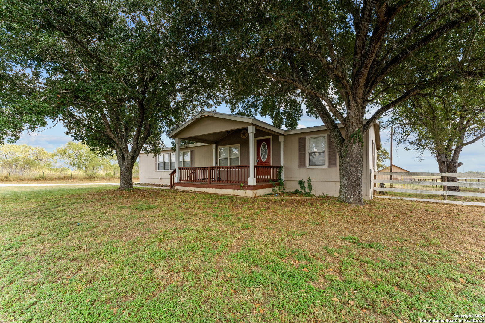 355 Pine Meadow Road Seguin, TX 78155 - Photo 34 of 51