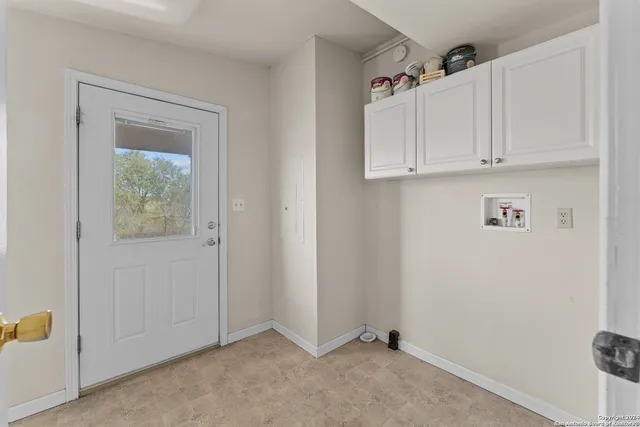 $2,000,000 | 355 Pine Meadow Road, Seguin, TX 78155