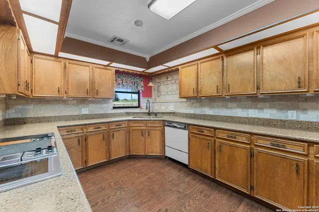 $2,000,000 | 355 Pine Meadow Road, Seguin, TX 78155