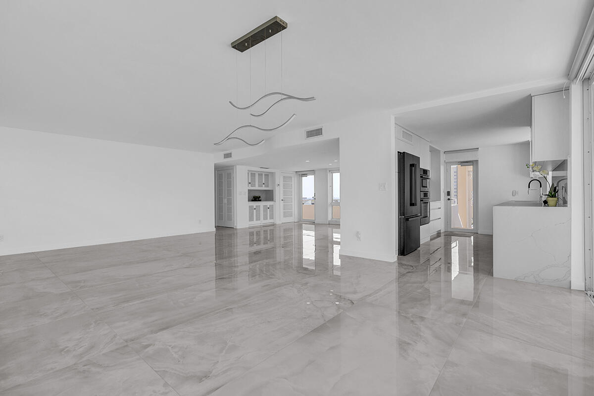 201 North Riverside Drive, Unit 802 Pompano Beach, FL 33062 - Photo 11 of 51 DSC08882