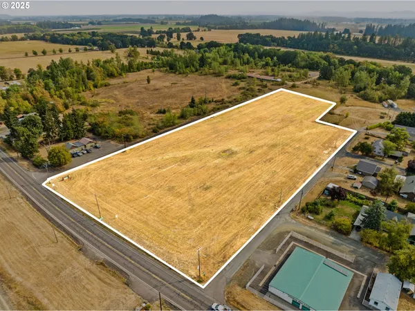 a view of an ocean beach
