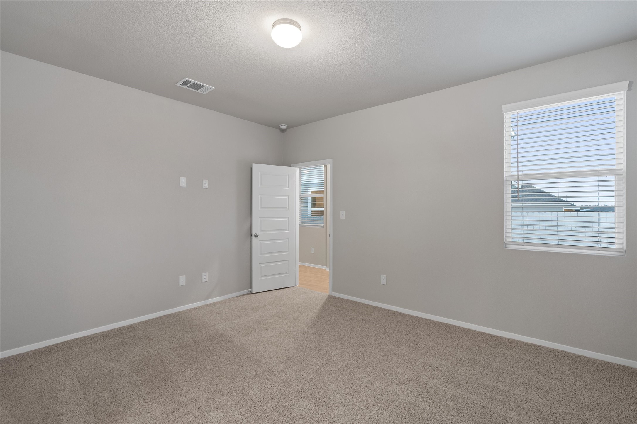 109 Tillage Road Elgin, TX 78621 - Photo 14 of 40