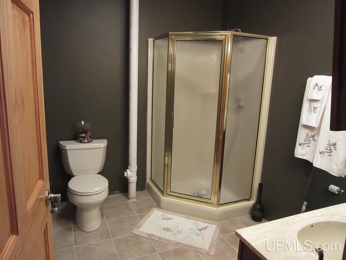 540 East Gulliver Lake Road Gulliver, MI 49840 - Photo 11 of 30