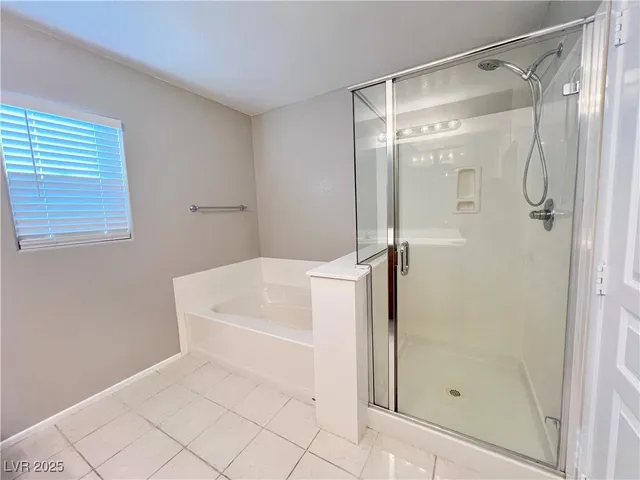 $2,000 | 428 Redruth Drive, Las Vegas, NV 89178