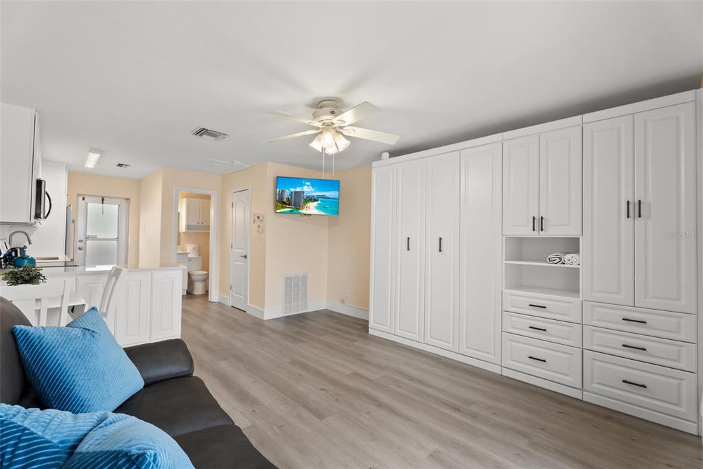 5830 Midnight Pass Road, Unit 8 Sarasota, FL 34242 - Photo 16 of 33 Gallery Image 16