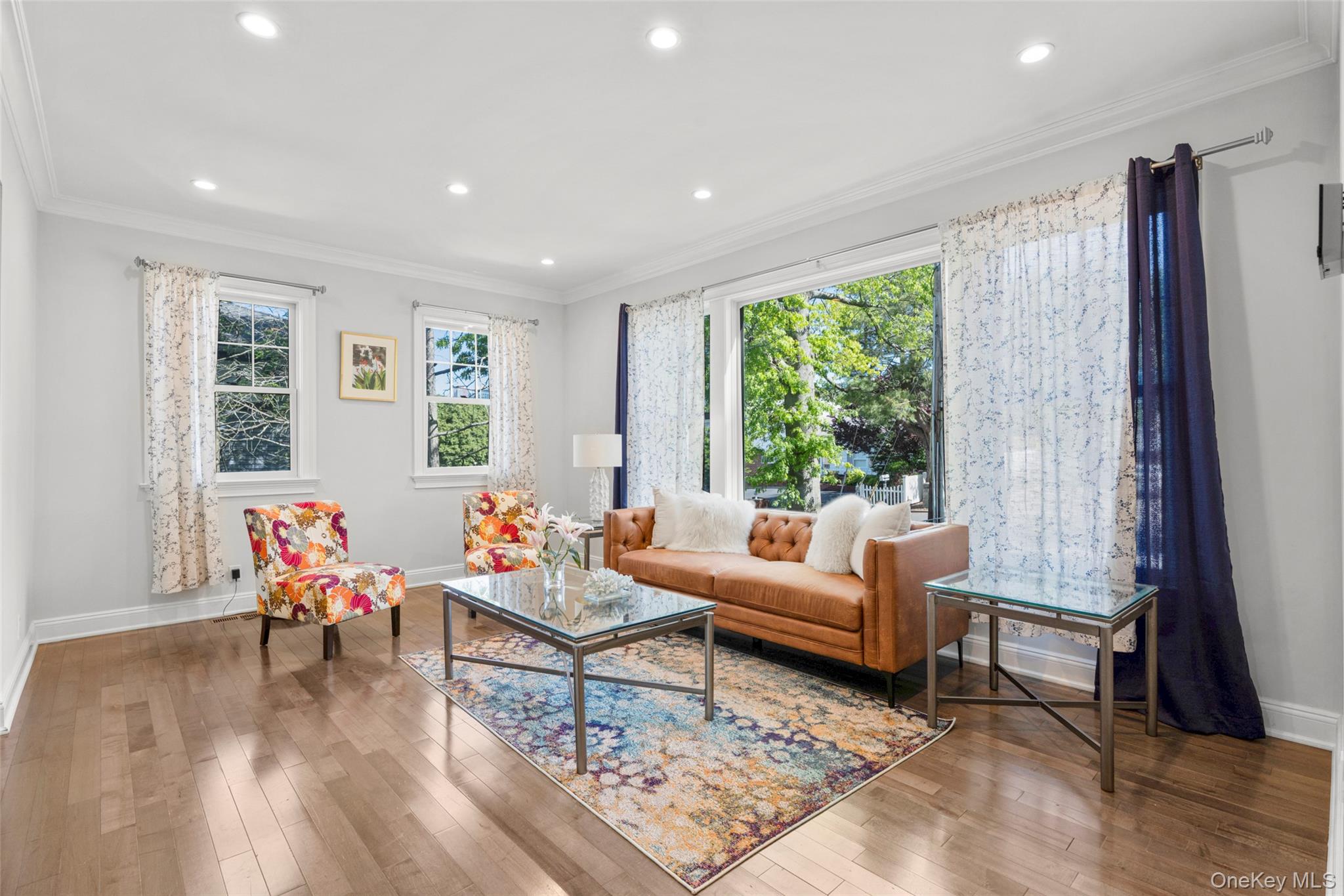 17 Clover Place New Rochelle, NY 10805 - Photo 7 of 50