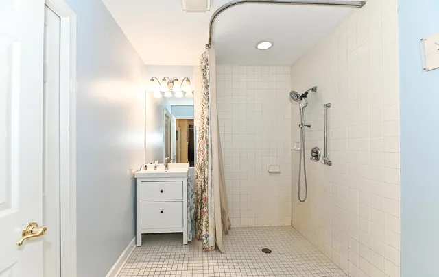 $519,000 | W5074 Hawk Road, La Grange, WI 53121