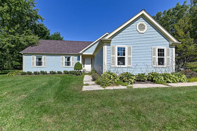 $519,000 | W5074 Hawk Road, La Grange, WI 53121