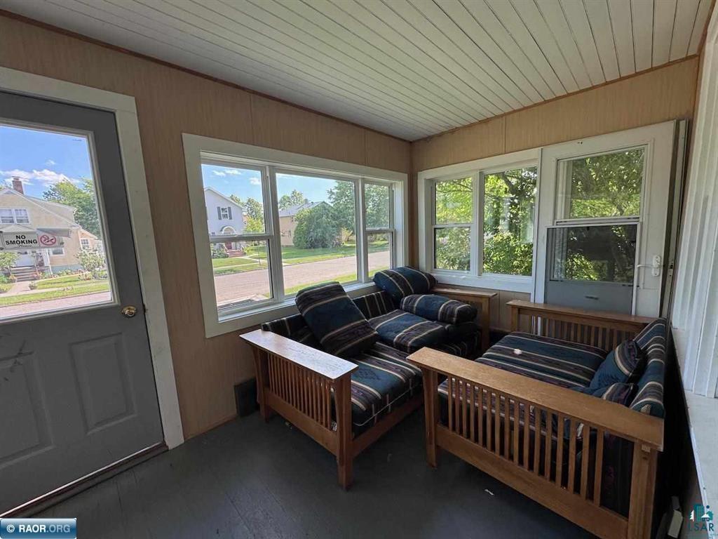 1027 East Chapman Street Ely, MN 55731 - Photo 7 of 19