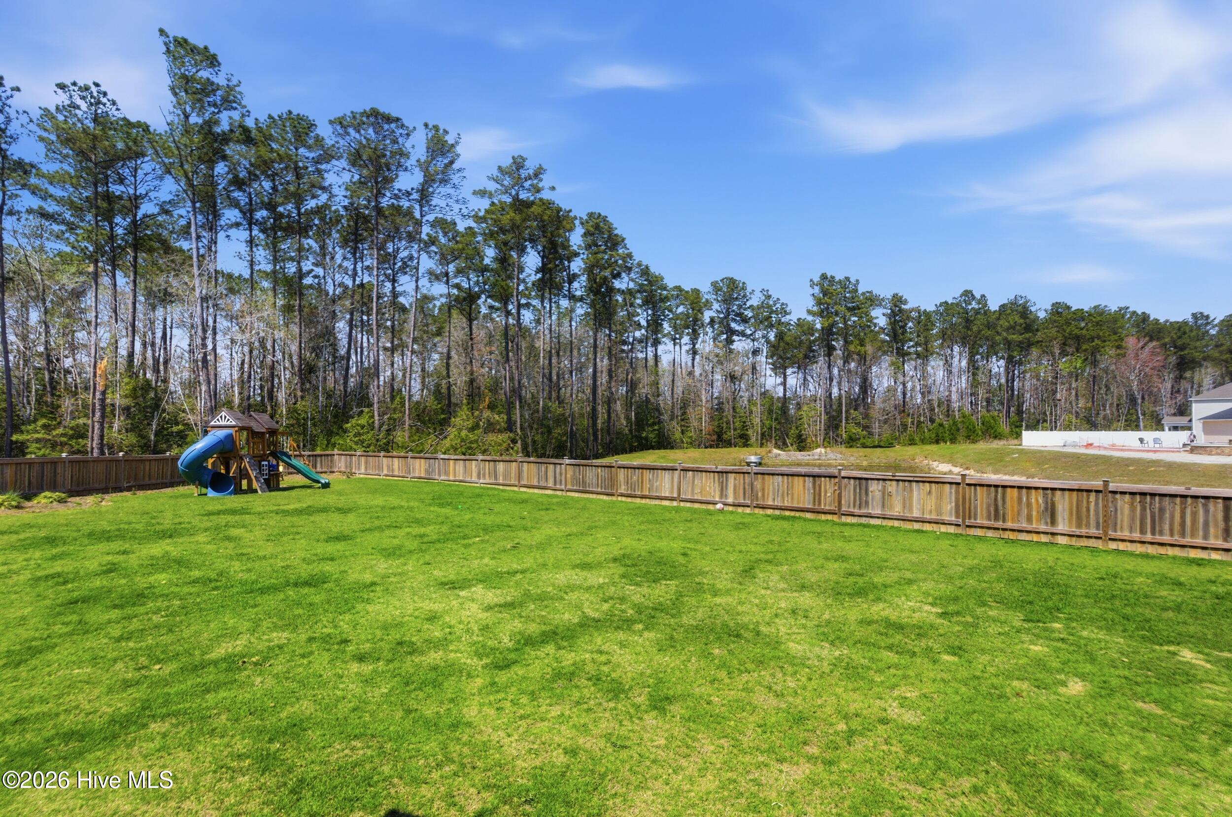 2012 Snapper Street New Bern, NC 28562 - Photo 38 of 44 40_img_2351