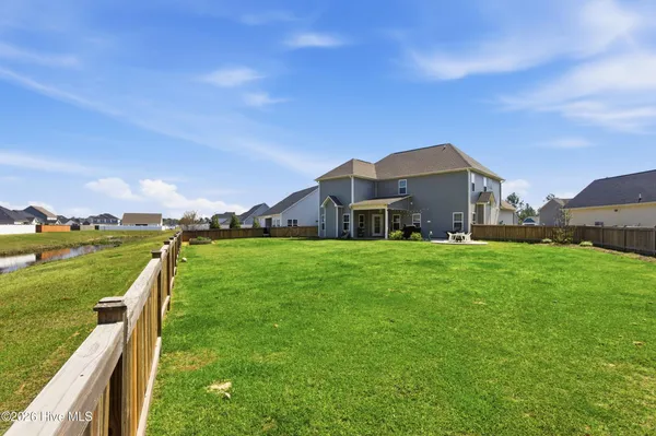 $2,400 | 2012 Snapper Street, New Bern, NC 28562