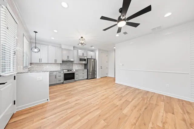 $1,950 | 305 Willingham Drive, Niceville, FL 32578