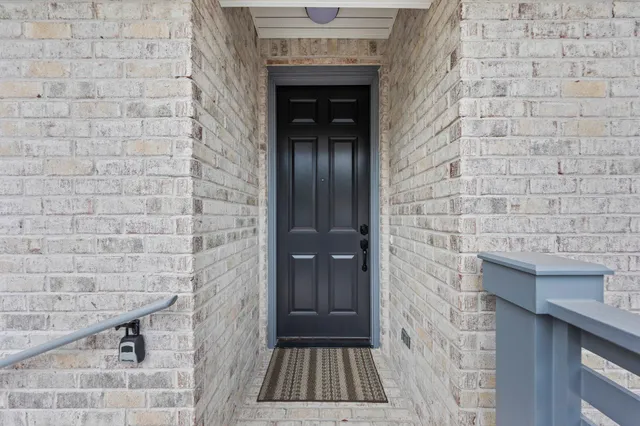 $1,950 | 305 Willingham Drive, Niceville, FL 32578