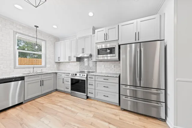 $1,950 | 305 Willingham Drive, Niceville, FL 32578