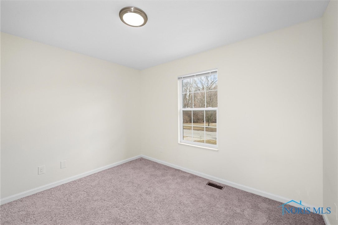 1124 Wenz Road Toledo, OH 43615 - Photo 16 of 29 Gallery Image 16