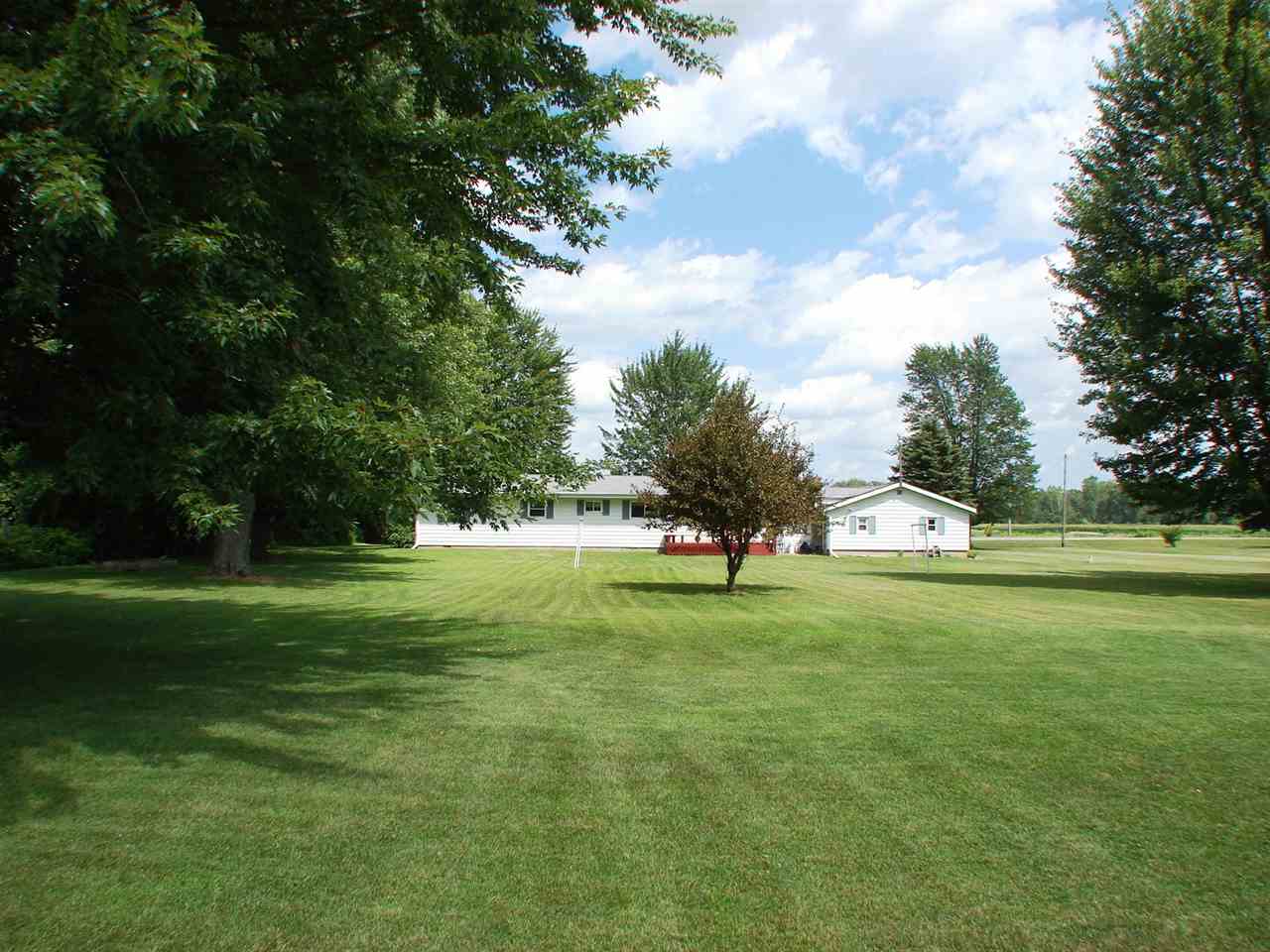 8485 East East County Line Road Merrill, MI 48637 - Photo 36 of 39 1803961-35.JPG