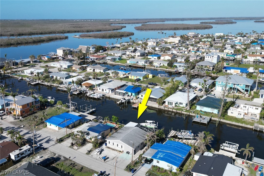 2574 Bayshore Drive Matlacha, FL 33993 - Photo 37 of 43