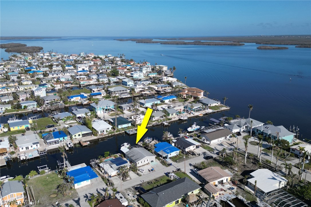 2574 Bayshore Drive Matlacha, FL 33993 - Photo 40 of 43