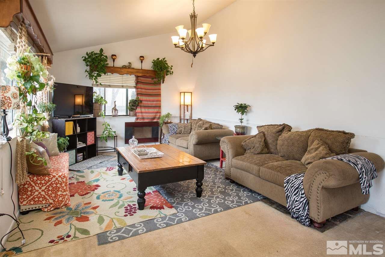 3425 Bowie Road Reno, NV 89503 - Photo 3 of 21 Photo 5