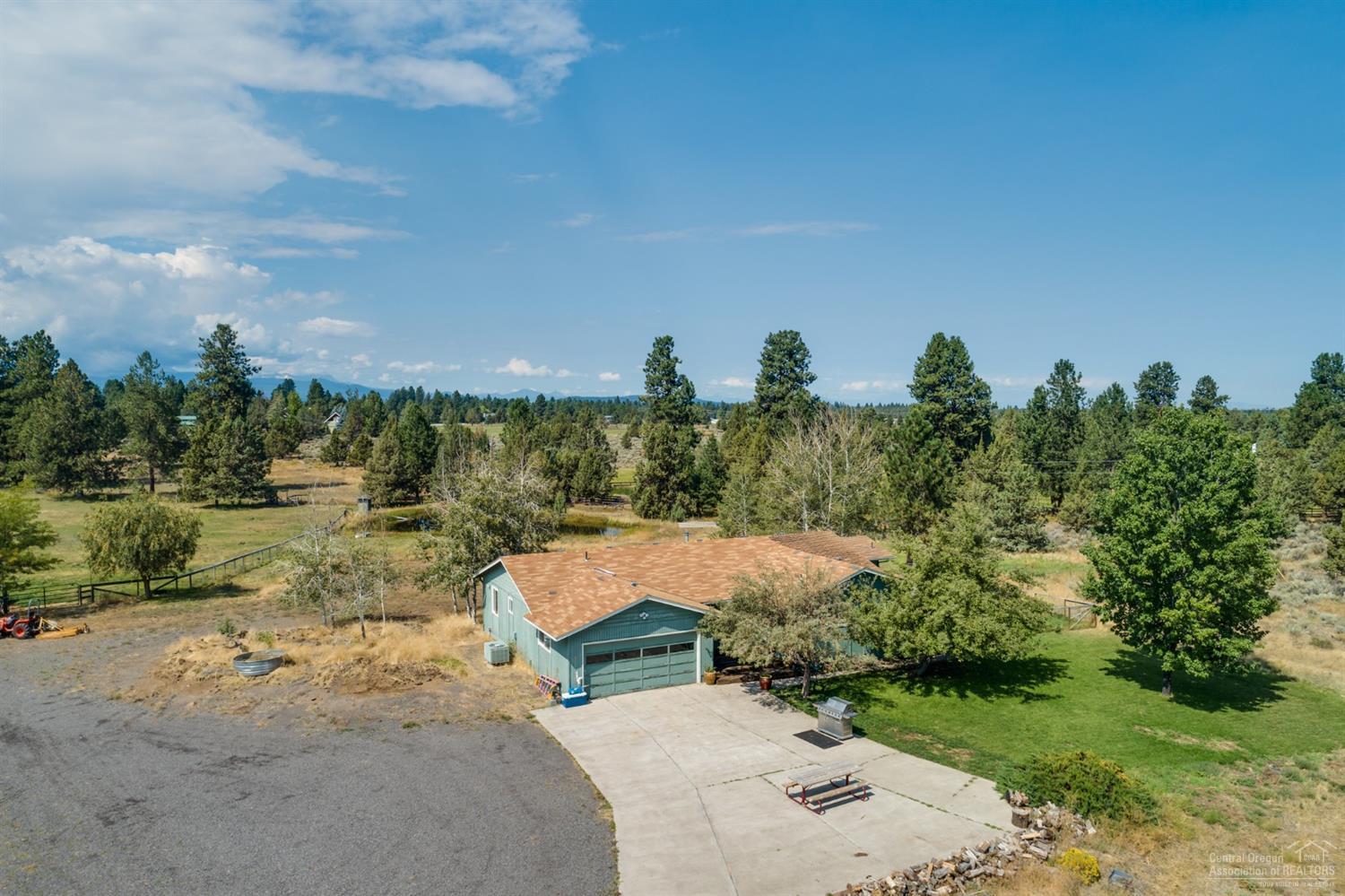 60630 Billadeau Road Bend, OR 97702 - Photo 5 of 24 Additional Photo