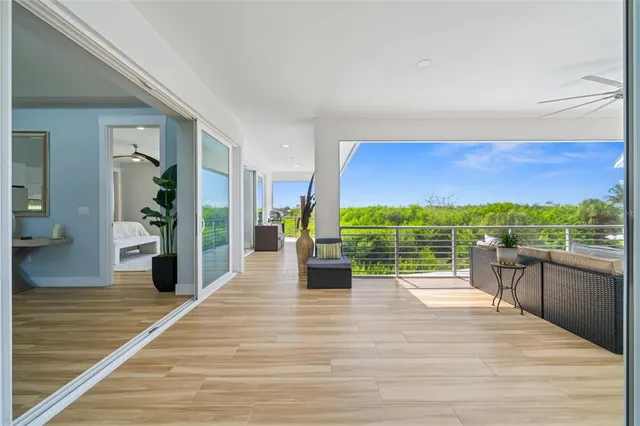 $1,585,000 | 10101 Eagle Preserve Drive, Englewood, FL 34224