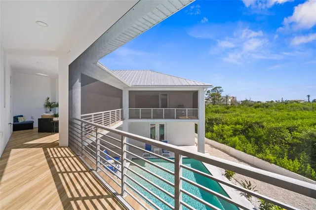 $1,585,000 | 10101 Eagle Preserve Drive, Englewood, FL 34224