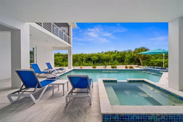 $1,585,000 | 10101 Eagle Preserve Drive, Englewood, FL 34224