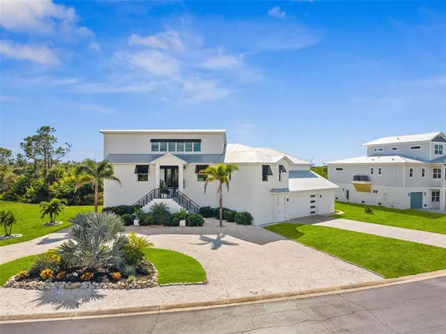 $1,585,000 | 10101 Eagle Preserve Drive, Englewood, FL 34224